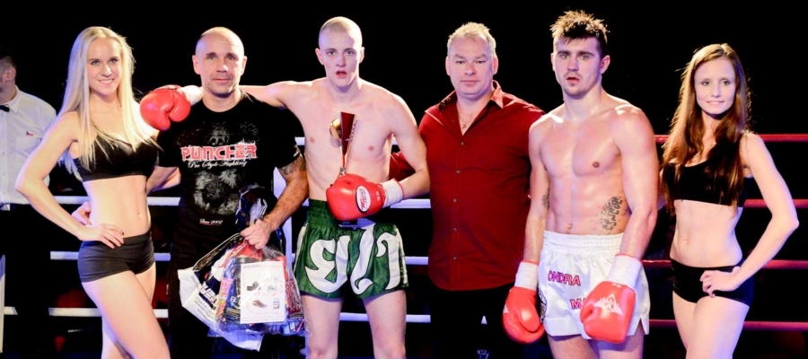 Gala Muay Thai Galavecer Bojovniku Pardubice 2014. Adam Gielata po walce