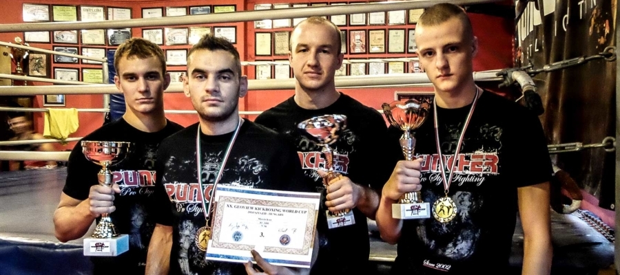 Puchar Świata w Kickboxingu Szeged Węgry 2014. Filip, Marcin, Dawid i Adam